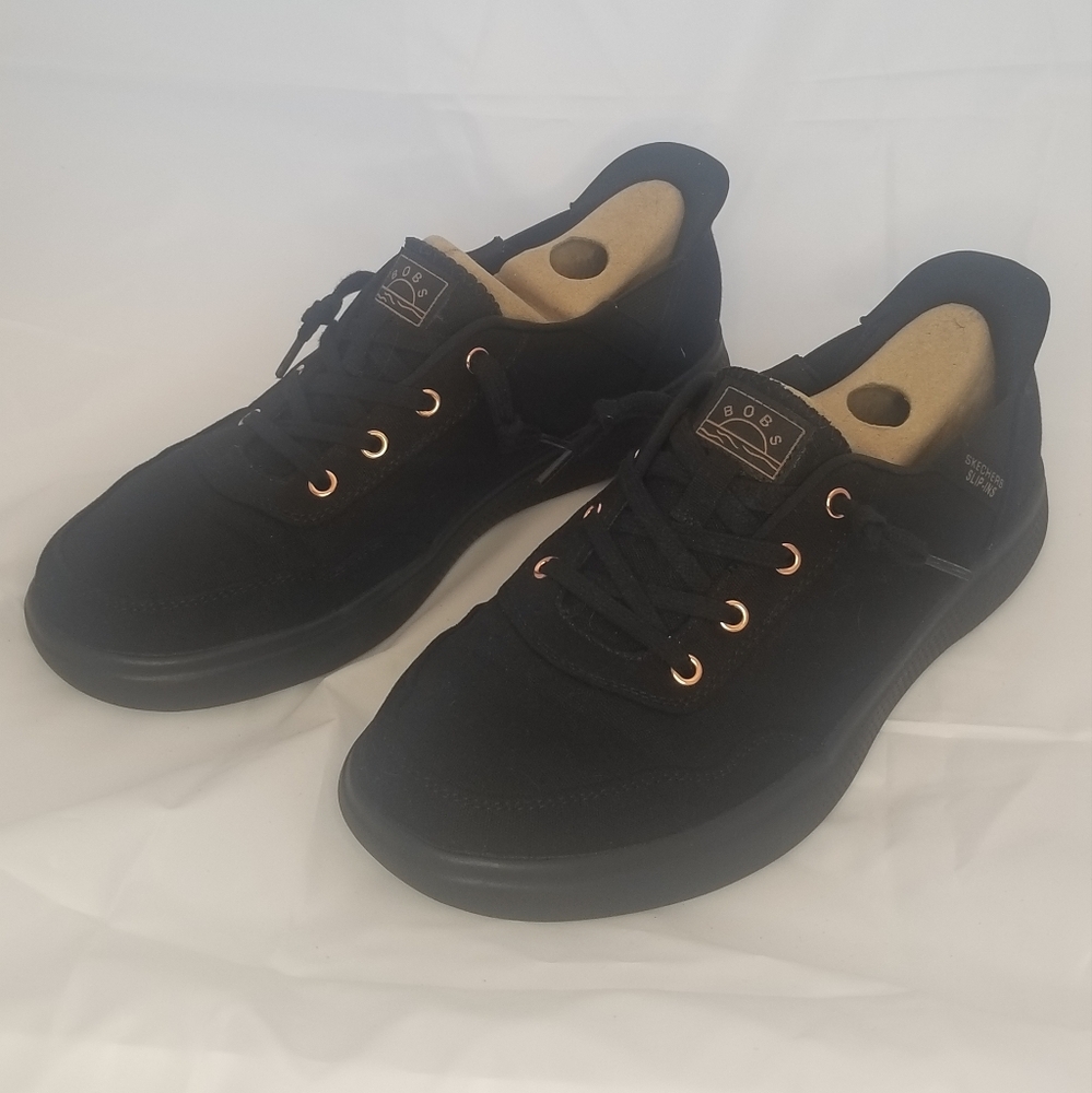 Skechers Bobs B extra cute slip on sneakers sz 8